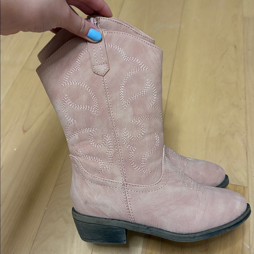 Beautiful Light Pink Leather Girls Boots